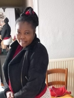 Sidonie's profile, a single 47-year-old a woman in Angers