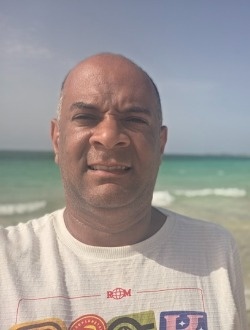 Alexandre's profile, a single 48-year-old a man in Puerto Padre