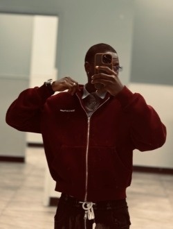 Ismo's profile, a single 20-year-old a man in Sainte-Marthe-sur-le-Lac