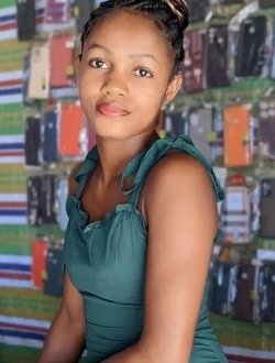 Prisnah's profile, a single 26-year-old a woman in Antalaha