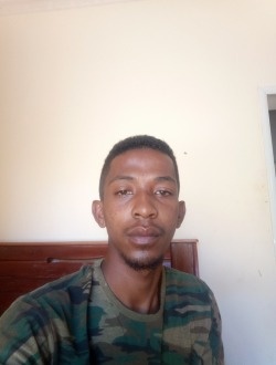 Dieu Donné's profile, a single 24-year-old a man in 1ER Arrondissement