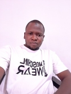 Gaston's profile, a single 34-year-old a man in Porto-Novo