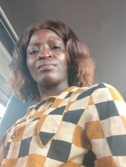 Kathy's profile, a single 42-year-old a woman in Mbalmayo