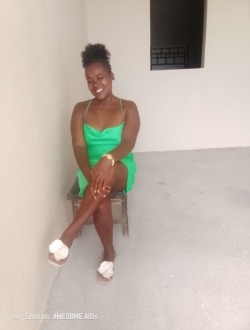 Hortense's profile, a single 32-year-old a woman in Antalaha