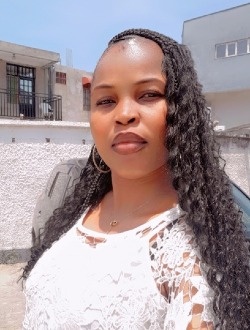Mia's profile, a single 38-year-old a woman in Abimba