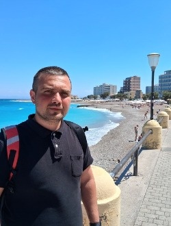 Harout's profile, a single 27-year-old a man in Ätran