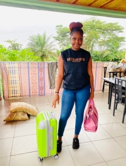 Gaëlle's profile, a single 25-year-old a woman in Yaoundé