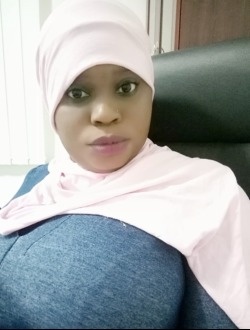 Safi's profile, a single 34-year-old a woman in Petit Abidjan-Youkou