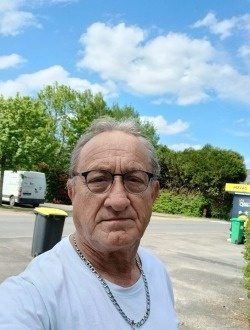 Joël's profile, a single 70-year-old a man in Graçay