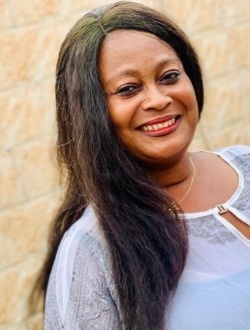 Cora's profile, a single 18-year-old a woman in Brazzaville