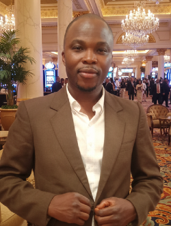 Rodriguo's profile, a single 34-year-old a man in Lomé
