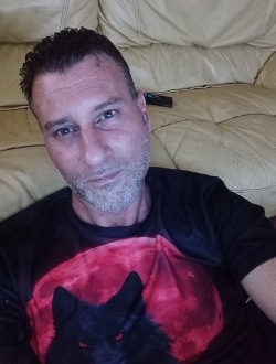 Olivier's profile, a single 38-year-old a man in Carcassonne
