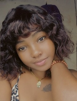 Brenda's profile, a single 26-year-old a woman in Toamasina