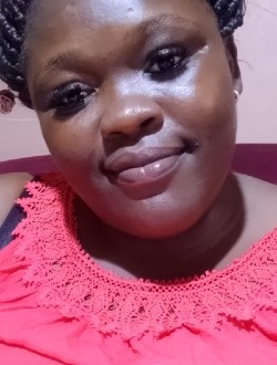 Justine's profile, a single 33-year-old a woman in Douala