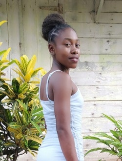 Sandricka's profile, a single 22-year-old a woman in Antalaha
