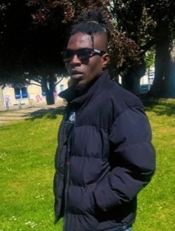 Clovis's profile, a single 26-year-old a man in Berlin