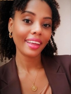 Roseline's profile, a single 36-year-old a woman in Antsiranana