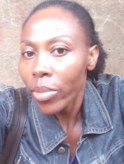 Gloglo's profile, a single 32-year-old a woman in Yaoundé