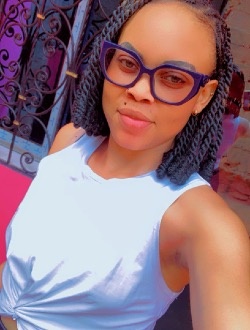 Dorothée's profile, a single 26-year-old a woman in Yaoundé
