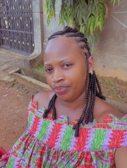 Christelle's profile, a single 28-year-old a woman in Yaoundé