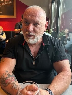 profile picture 0