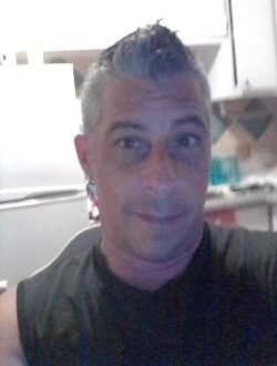 Dominic's profile, a single 49-year-old a man in Longueuil