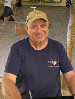 Nadek's profile, a single 77-year-old a man in Cannes