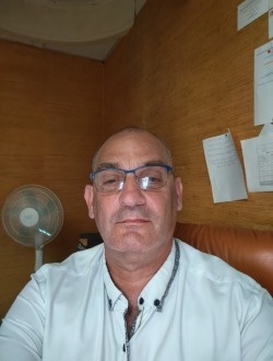 Loic's profile, a single 55-year-old a man in Lourdes