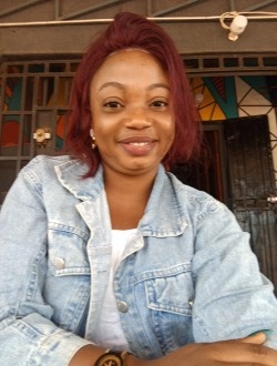Marie Flore's profile, a single 29-year-old a woman in Abidjan