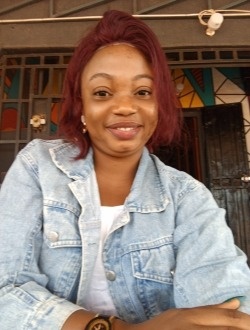 Marie Flore's profile, a single 29-year-old a woman in Abidjan