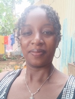 Julia's profile, a single 37-year-old a woman in Antsiranana