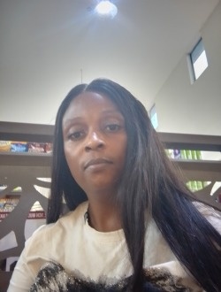 Arlette's profile, a single 35-year-old a woman in Odza II