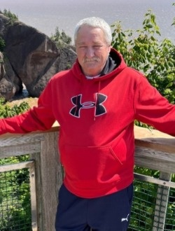 Alain's profile, a single 65-year-old a man in Lac-Brome
