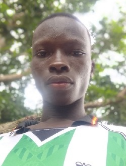 Pierre's profile, a single 19-year-old a man in Aplahoué
