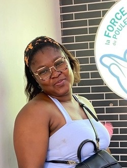 Laure's profile, a single 29-year-old a woman in Yaoundé