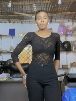 Argentine's profile, a single 24-year-old a woman in Lomé