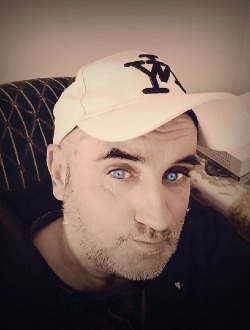 Enzo's profile, a single 55-year-old a man in Loudéac