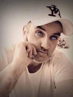 profile picture 0
