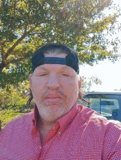 Vincente's profile, a single 41-year-old a man in Pass Christian