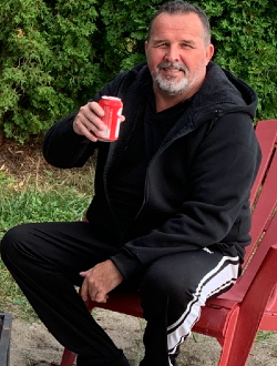 Michel's profile, a single 62-year-old a man in Oka