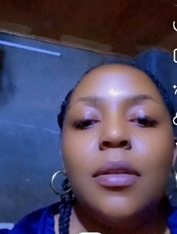 Daniel's profile, a single 32-year-old a woman in Ababa