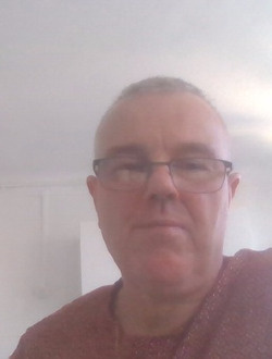 David's profile, a single 49-year-old a man in Plaisir
