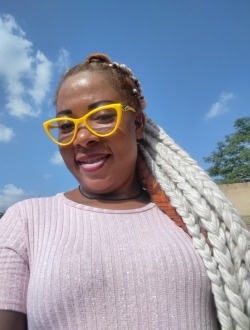 Naalewazou's profile, a single 35-year-old a woman in Ziniaré