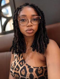Elsa's profile, a single 38-year-old a woman in Yaoundé