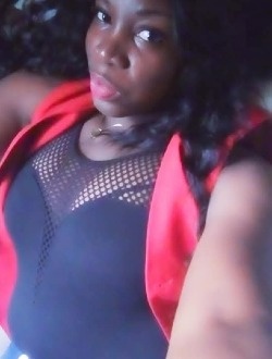 Love's profile, a single 37-year-old a woman in Douala