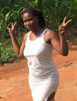 Dominique's profile, a single 37-year-old a woman in Abondo
