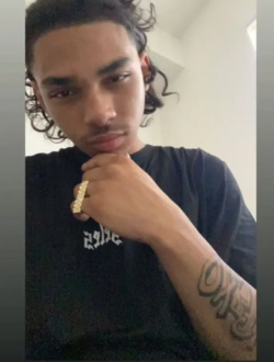 Tre's profile, a single 20-year-old a man in Long Beach
