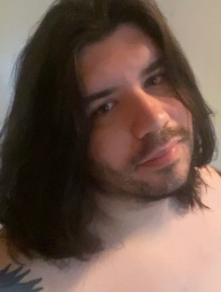 Burgeral's profile, a single 26-year-old a man in Montréal-Est