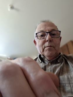 Mario's profile, a single 74-year-old a man in Rimouski
