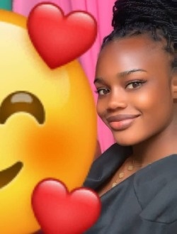 Lucie's profile, a single 22-year-old a woman in Bafoussam